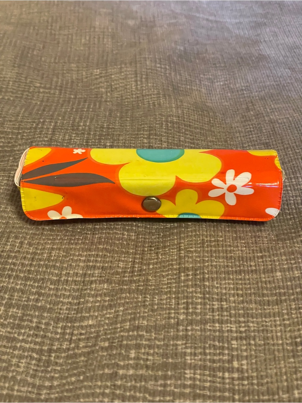 Vintage 1960s Floral Travel Sewing Kit – Retro Mod Snap Case with Extras